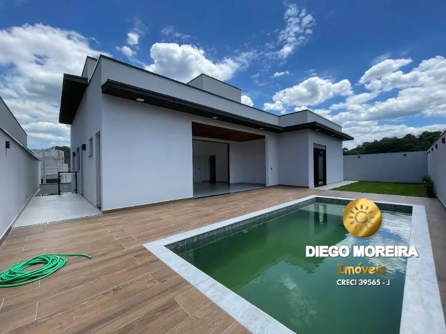 Foto 2 de Casa de Condomínio com 3 quartos à venda, 200m2 em Nova Gardênia, Atibaia - SP