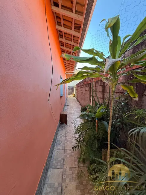 Casa com 3 quartos à venda, 250m2 em Jardim das Palmeiras, Atibaia - SP - imagem 6 Foto 6 de Casa com 3 quartos à venda, 250m2 em Jardim das Palmeiras, Atibaia - SP