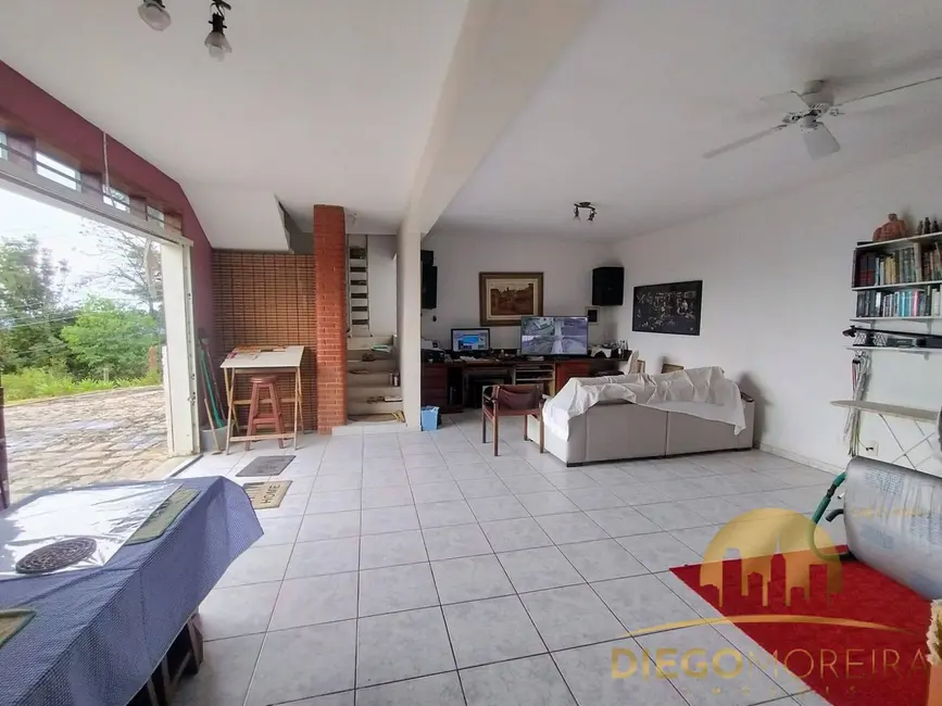 Foto 7 de Casa com 4 quartos à venda e para alugar, 294m2 em Mairipora - SP