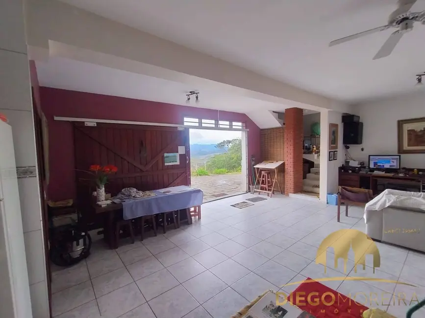 Foto 4 de Casa com 4 quartos à venda e para alugar, 294m2 em Mairipora - SP