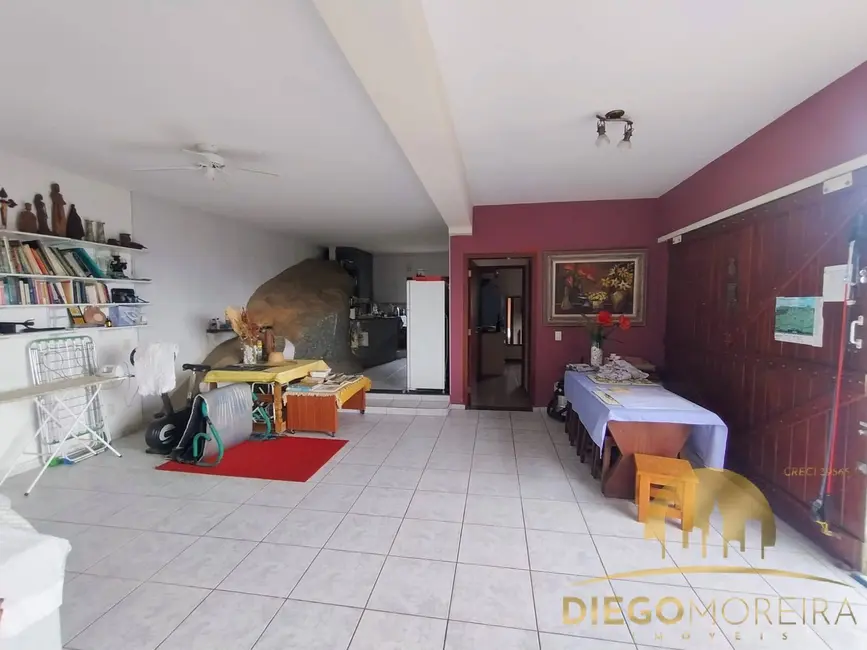Foto 5 de Casa com 4 quartos à venda e para alugar, 294m2 em Mairipora - SP