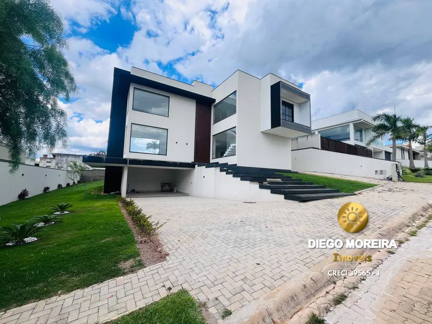 Foto 1 de Casa de Condomínio com 4 quartos à venda, 320m2 em Piracaia - SP