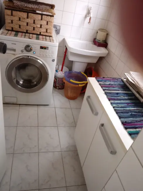 Foto 3 de Apartamento com 3 quartos para alugar, 90m2 em Pinheiros, São Paulo - SP