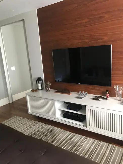 Apartamento com 3 quartos à venda, 243m2 em Alphaville Centro Industrial e Empresarial Alphaville, Barueri - SP - imagem 5 Foto 5 de Apartamento com 3 quartos à venda, 243m2 em Alphaville Centro Industrial e Empresarial Alphaville, Barueri - SP