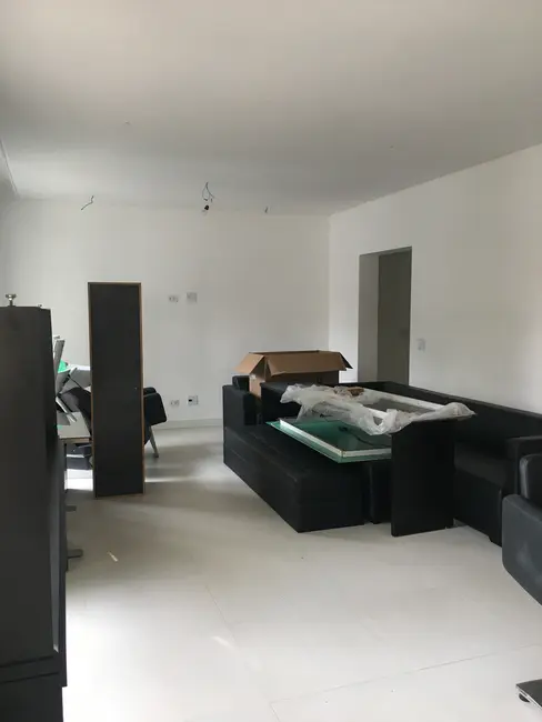 Casa com 3 quartos à venda, 250m2 em Alto de Pinheiros, São Paulo - SP - imagem 5 Foto 5 de Casa com 3 quartos à venda, 250m2 em Alto de Pinheiros, São Paulo - SP