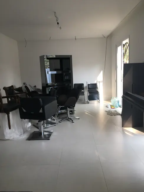 Casa com 3 quartos à venda, 250m2 em Alto de Pinheiros, São Paulo - SP - imagem 7 Foto 7 de Casa com 3 quartos à venda, 250m2 em Alto de Pinheiros, São Paulo - SP