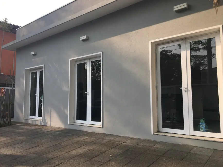 Foto 1 de Casa com 3 quartos à venda, 250m2 em Alto de Pinheiros, São Paulo - SP