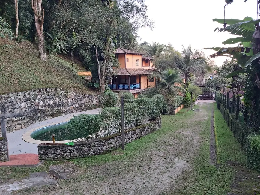 Foto 1 de Casa de Condomínio com 3 quartos à venda, 1000m2 em Sao Sebastiao - SP