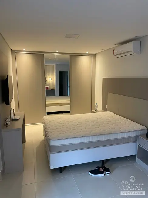 Foto 8 de Casa de Condomínio com 6 quartos à venda, 385m2 em Sao Sebastiao - SP