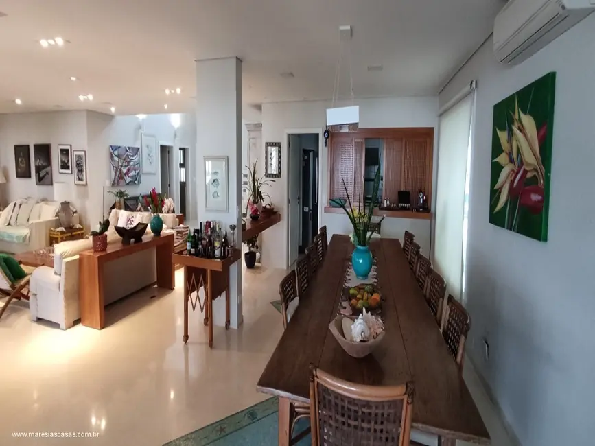 Foto 4 de Casa de Condomínio com 6 quartos para alugar, 500m2 em Sao Sebastiao - SP