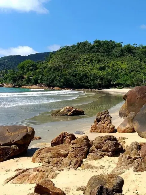 Foto 6 de Casa de Condomínio com 3 quartos à venda, 300m2 em Ubatuba - SP