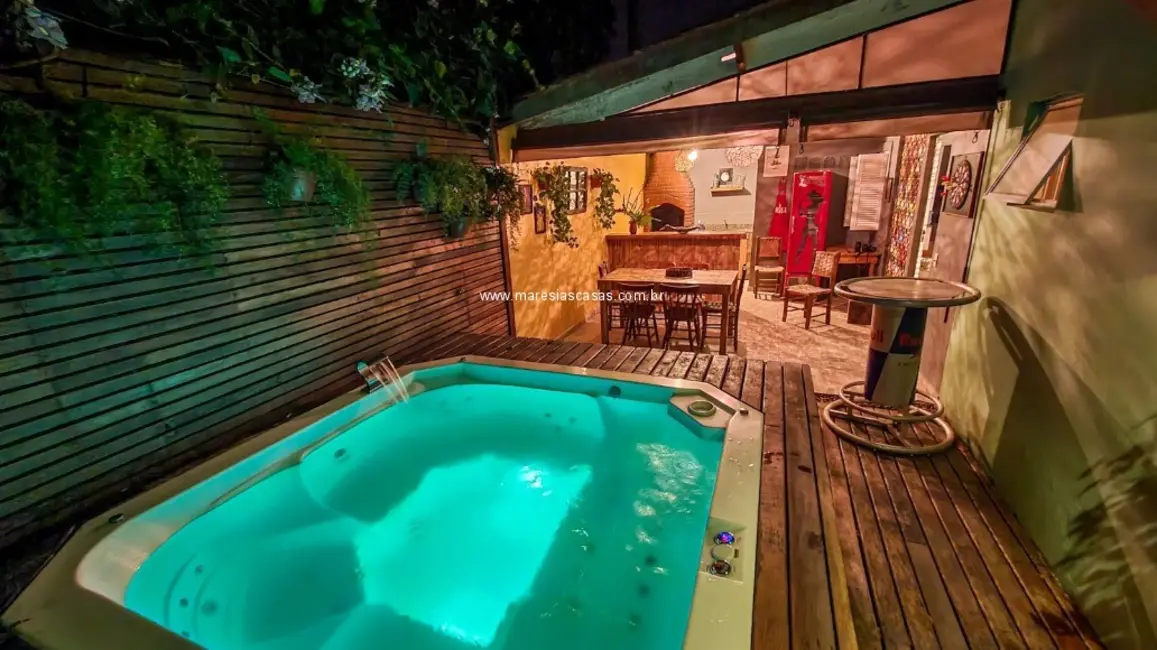 Foto 9 de Casa com 3 quartos à venda, 150m2 em Sao Sebastiao - SP