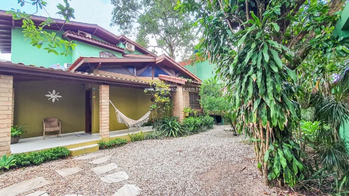 Foto 6 de Casa com 3 quartos à venda, 150m2 em Sao Sebastiao - SP