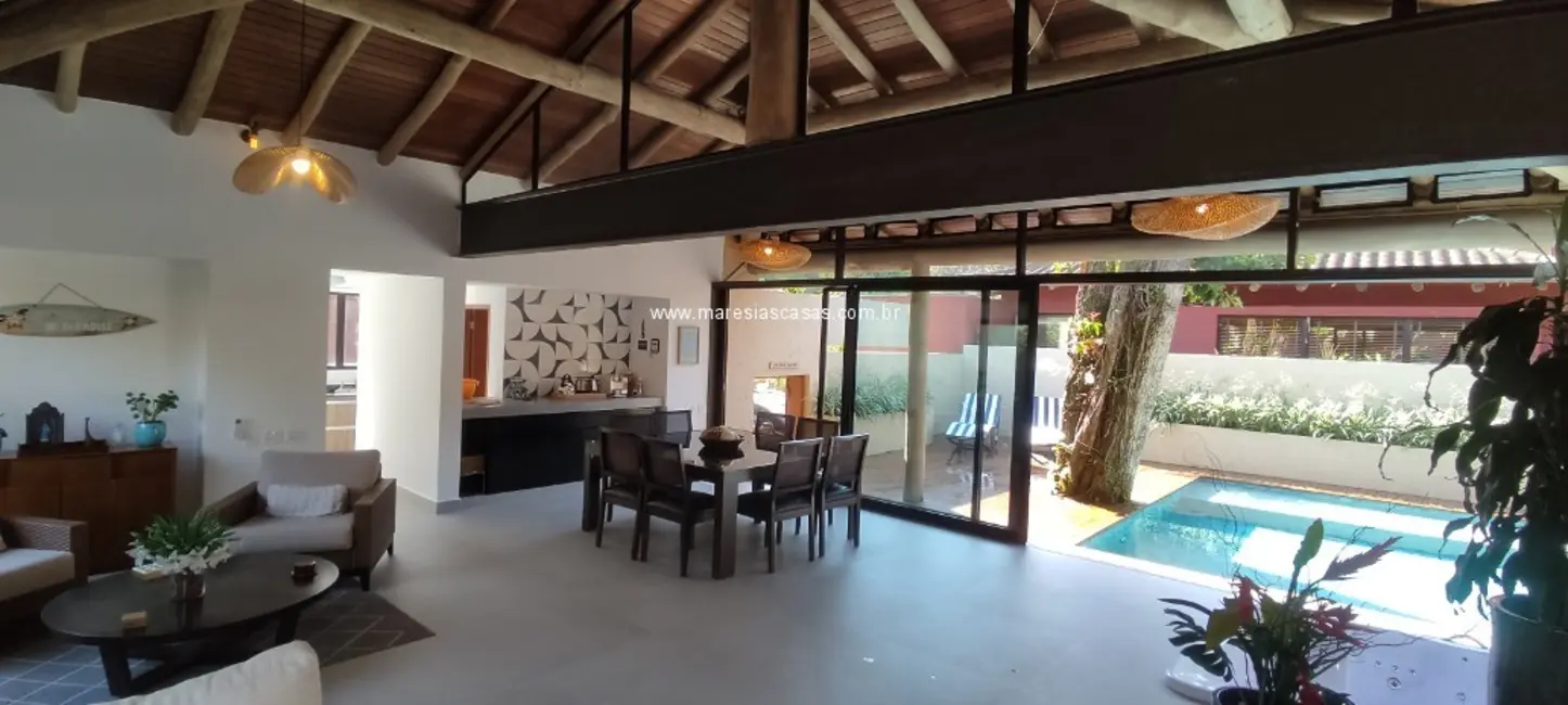 Foto 3 de Casa de Condomínio com 4 quartos à venda, 280m2 em Sao Sebastiao - SP