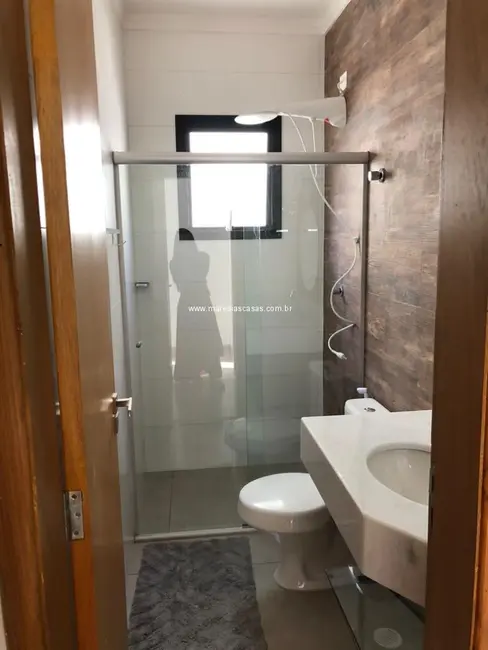 Foto 3 de Casa de Condomínio com 3 quartos à venda, 120m2 em Sao Sebastiao - SP