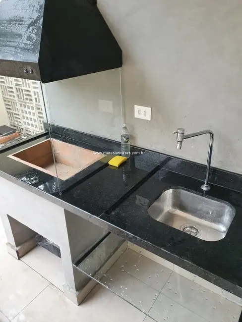 Foto 5 de Casa de Condomínio com 3 quartos à venda, 120m2 em Sao Sebastiao - SP