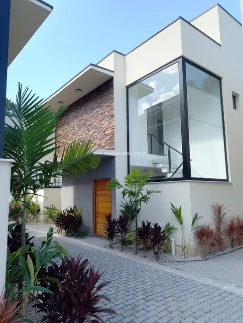 Foto 1 de Casa de Condomínio com 3 quartos à venda, 120m2 em Sao Sebastiao - SP