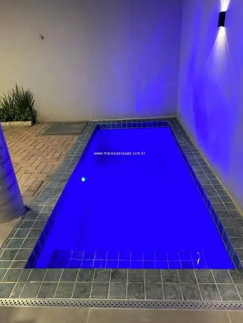 Foto 4 de Casa de Condomínio com 3 quartos à venda, 120m2 em Sao Sebastiao - SP