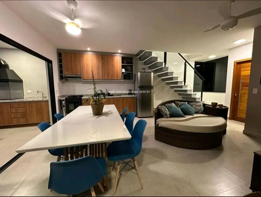 Foto 1 de Casa de Condomínio com 3 quartos à venda, 120m2 em Sao Sebastiao - SP