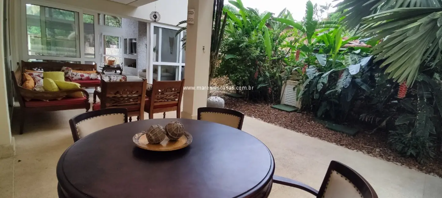 Foto 5 de Casa com 5 quartos à venda, 700m2 em Sao Sebastiao - SP