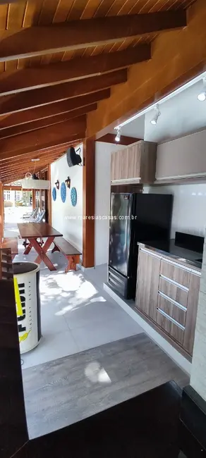 Foto 4 de Casa de Condomínio com 5 quartos à venda, 300m2 em Sao Sebastiao - SP