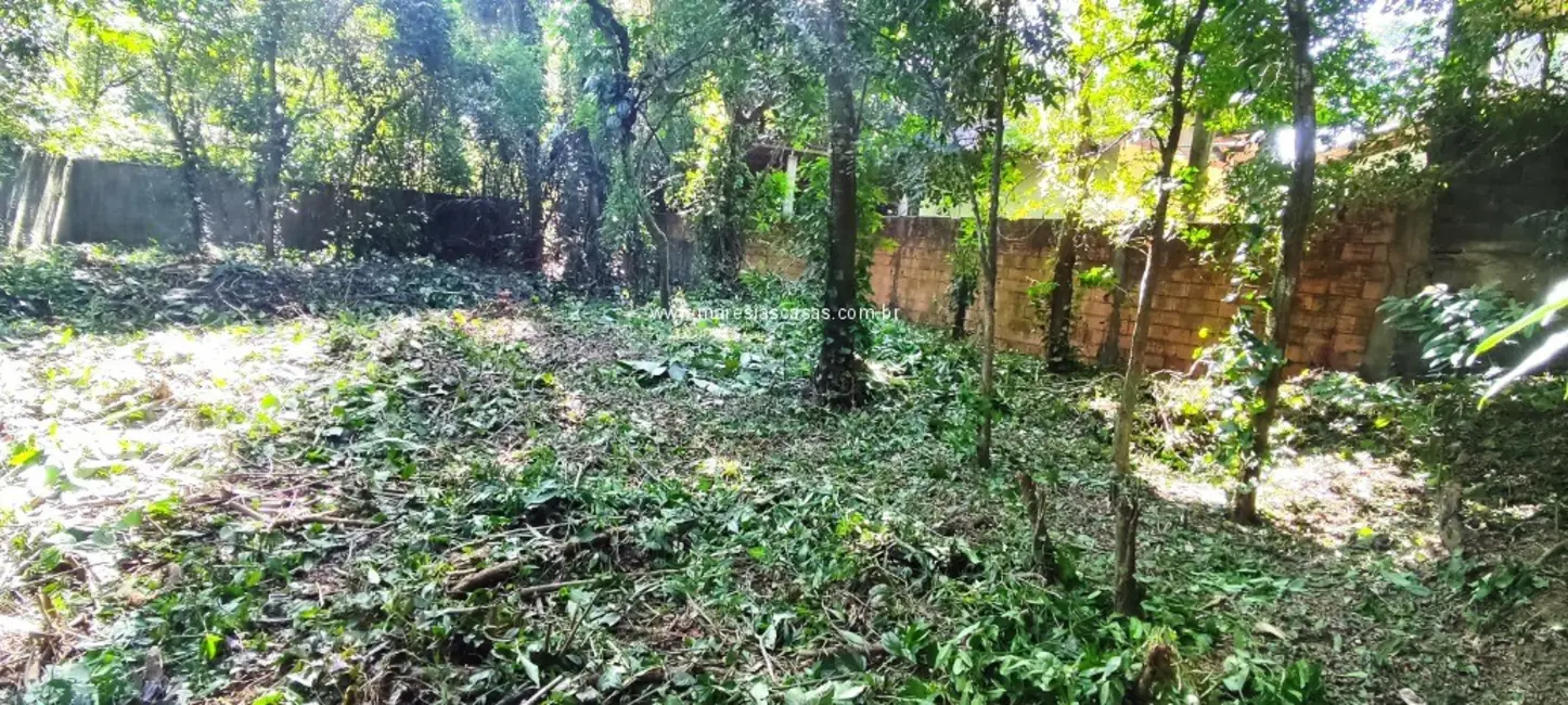 Foto 1 de Terreno / Lote à venda, 583m2 em Sao Sebastiao - SP