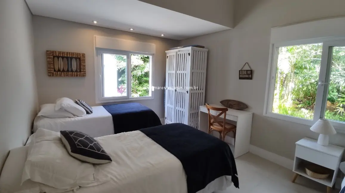 Foto 7 de Casa de Condomínio com 3 quartos à venda, 230m2 em Sao Sebastiao - SP