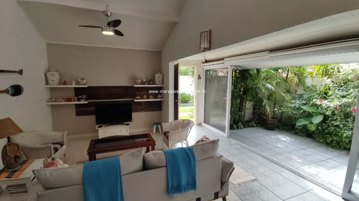 Foto 3 de Casa de Condomínio com 4 quartos à venda, 140m2 em Sao Sebastiao - SP