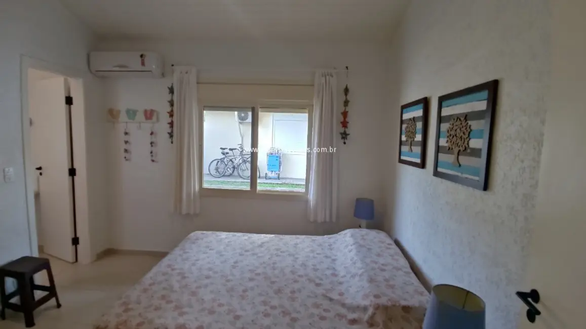 Foto 7 de Casa de Condomínio com 4 quartos à venda, 140m2 em Sao Sebastiao - SP