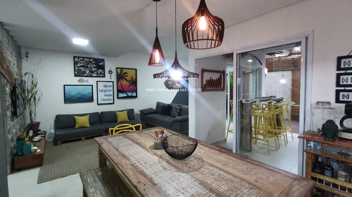 Foto 2 de Casa de Condomínio com 3 quartos à venda, 120m2 em Sao Sebastiao - SP