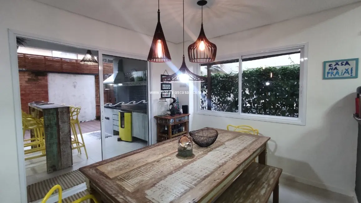 Foto 6 de Casa de Condomínio com 3 quartos à venda, 120m2 em Sao Sebastiao - SP