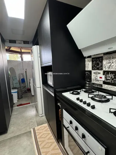 Foto 6 de Casa de Condomínio com 2 quartos à venda, 120m2 em Sao Sebastiao - SP