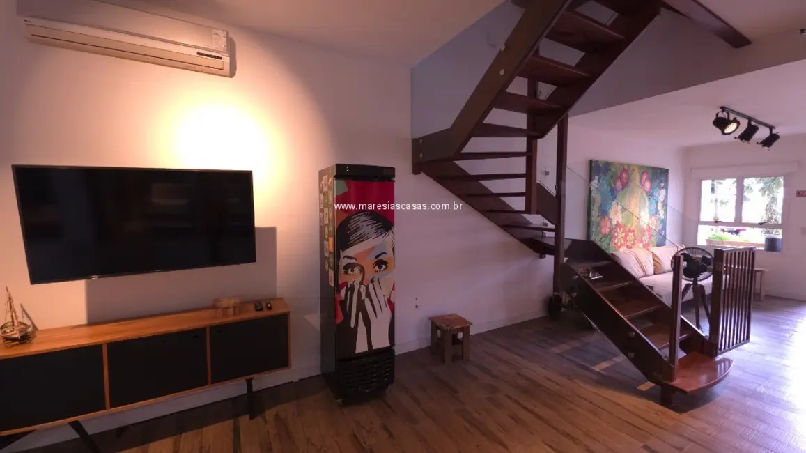 Foto 8 de Casa de Condomínio com 4 quartos à venda, 120m2 em Sao Sebastiao - SP