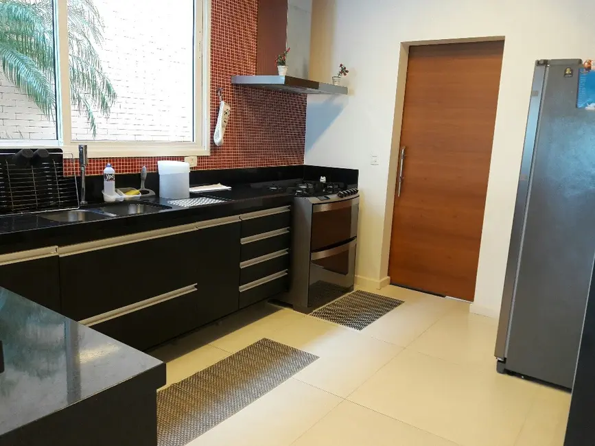 Foto 7 de Casa de Condomínio com 5 quartos à venda, 280m2 em Sao Sebastiao - SP