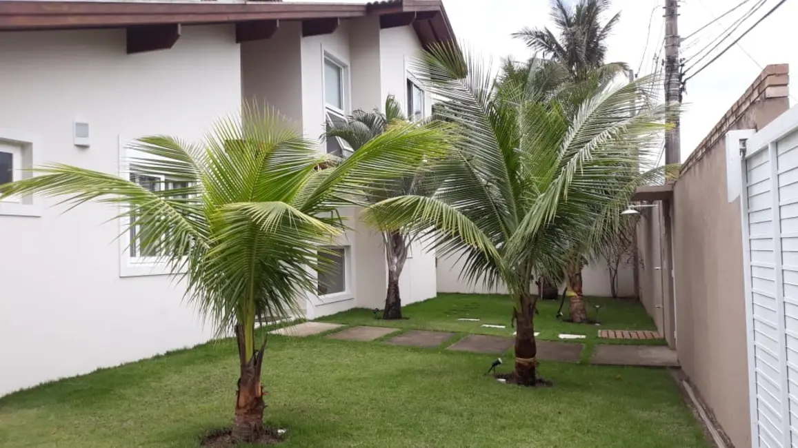 Foto 6 de Casa com 4 quartos para alugar, 200m2 em Sao Sebastiao - SP
