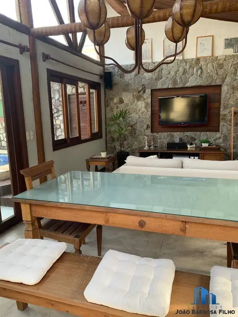 Casa com 3 quartos à venda, 240m2 em Fortaleza - CE - imagem 9 Foto 9 de Casa com 3 quartos à venda, 240m2 em Fortaleza - CE