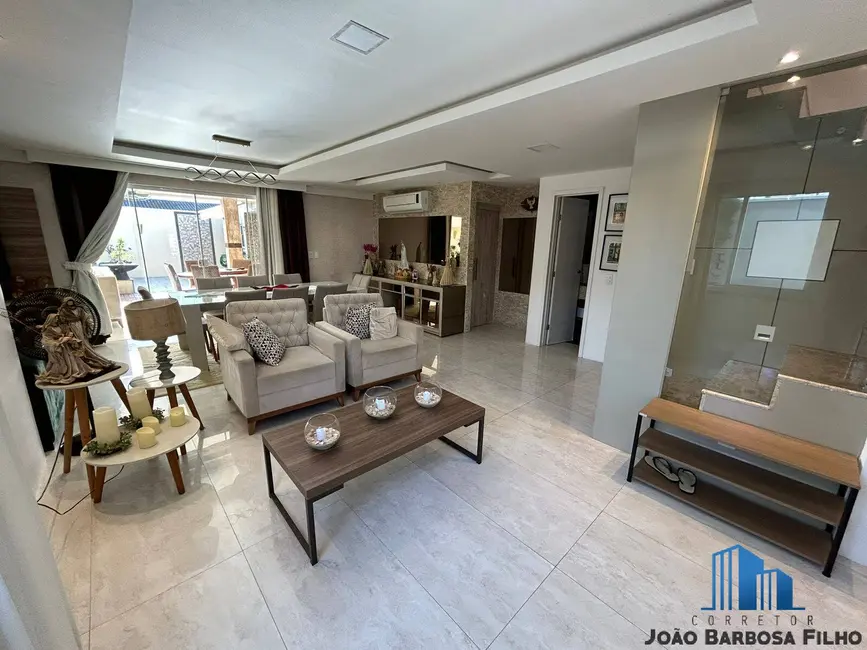 Foto 2 de Casa com 3 quartos à venda, 174m2 em Fortaleza - CE