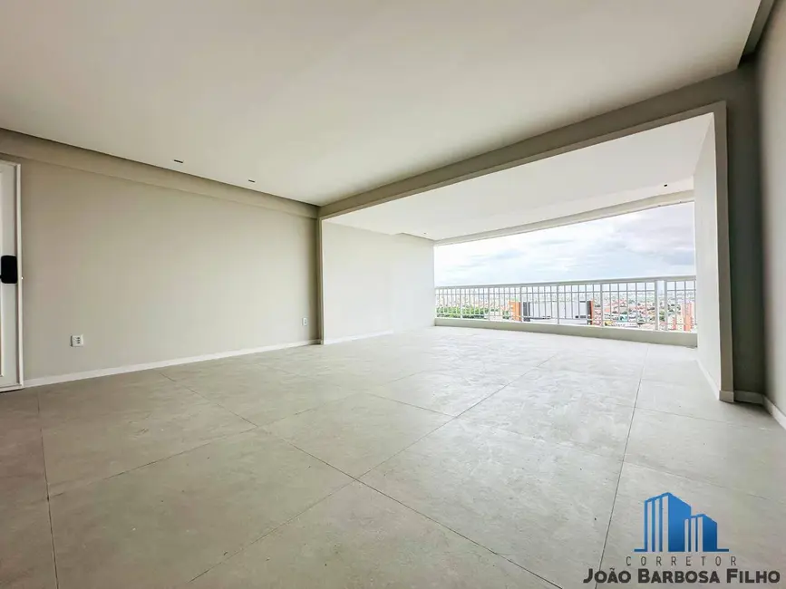 Foto 3 de Apartamento com 4 quartos à venda, 144m2 em Fátima, Fortaleza - CE