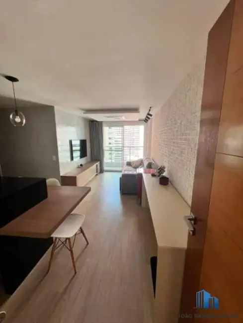 Foto 2 de Apartamento com 2 quartos à venda, 69m2 em Meireles, Fortaleza - CE