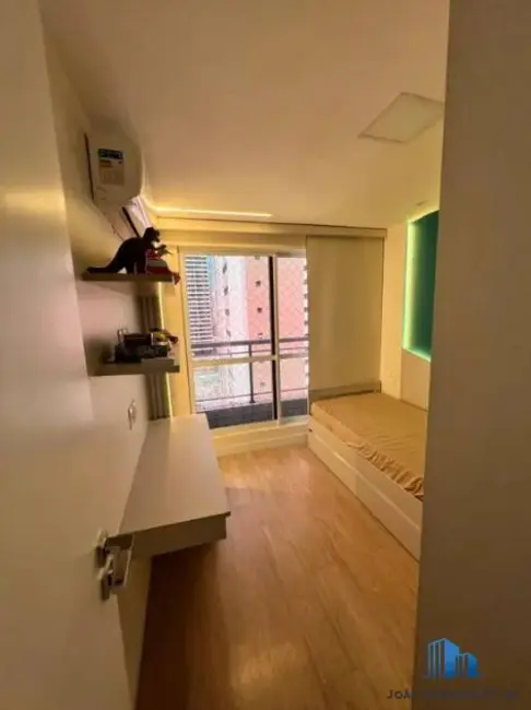 Foto 8 de Apartamento com 2 quartos à venda, 69m2 em Meireles, Fortaleza - CE