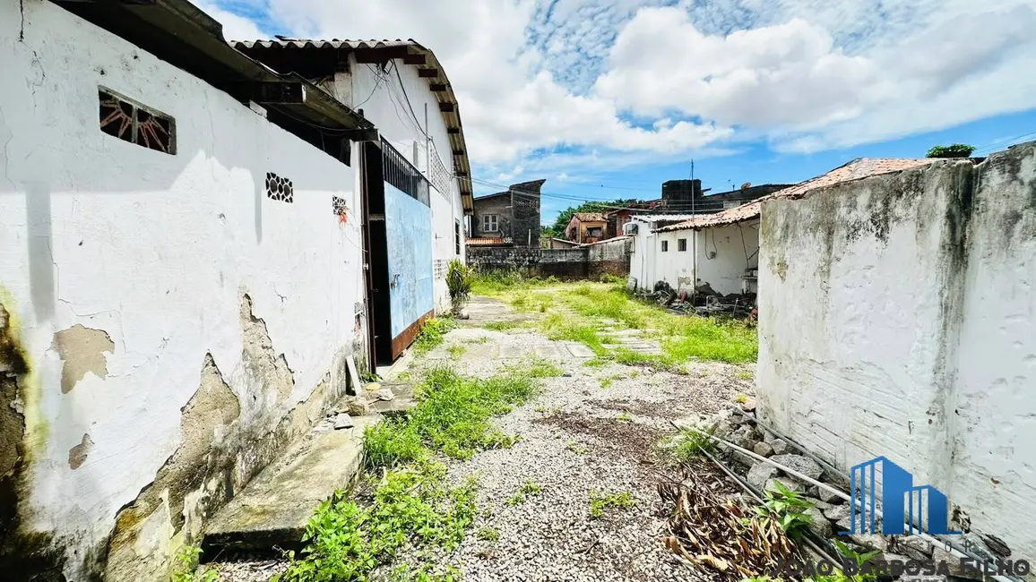 Foto 8 de Terreno / Lote à venda, 1210m2 em Montese, Fortaleza - CE