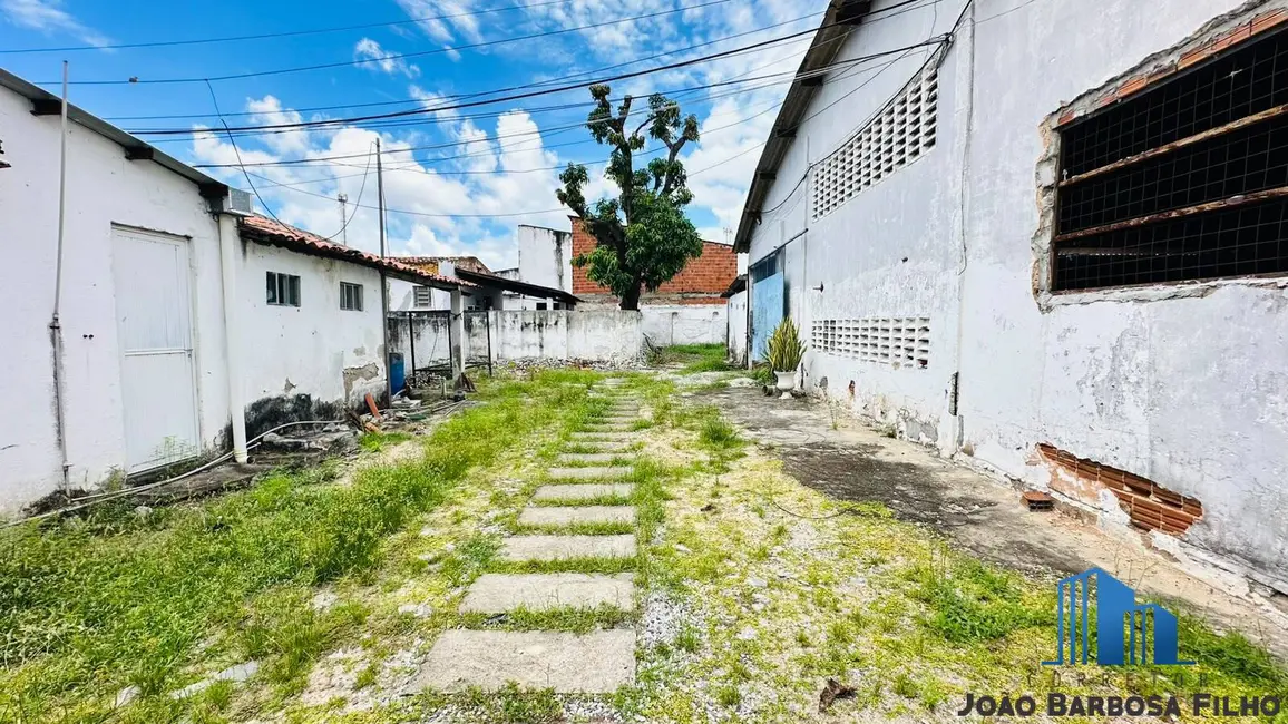 Foto 9 de Terreno / Lote à venda, 1210m2 em Montese, Fortaleza - CE
