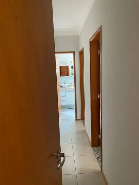 Apartamento com 2 quartos à venda, 97m2 em Granbery, Juiz De Fora - MG - imagem 4 Foto 4 de Apartamento com 2 quartos à venda, 97m2 em Granbery, Juiz De Fora - MG