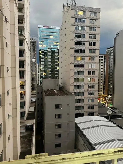 Apartamento com 3 quartos à venda em Centro, Juiz De Fora - MG - imagem 4 Foto 4 de Apartamento com 3 quartos à venda em Centro, Juiz De Fora - MG
