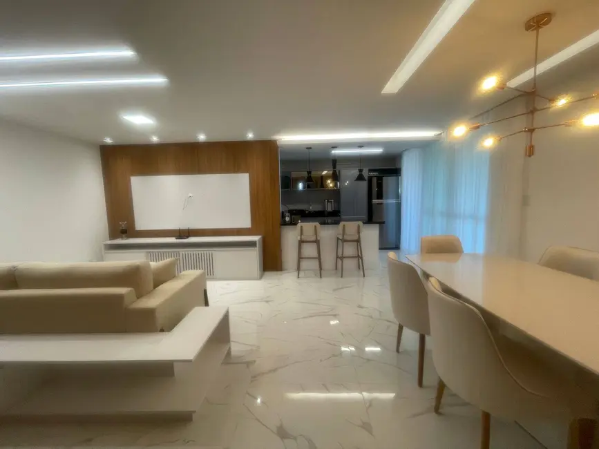 Apartamento com 3 quartos à venda em Juiz De Fora - MG - imagem 3 Foto 3 de Apartamento com 3 quartos à venda em Juiz De Fora - MG