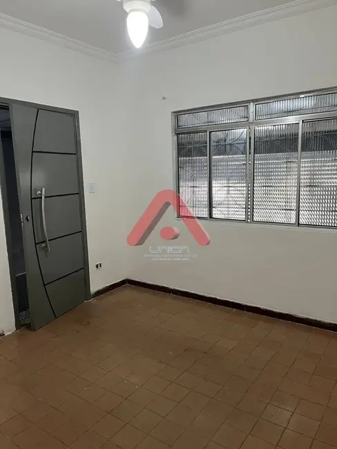 Casa com 2 quartos à venda, 193m2 em Vila Nova, Cubatao - SP - imagem 5 Foto 5 de Casa com 2 quartos à venda, 193m2 em Vila Nova, Cubatao - SP