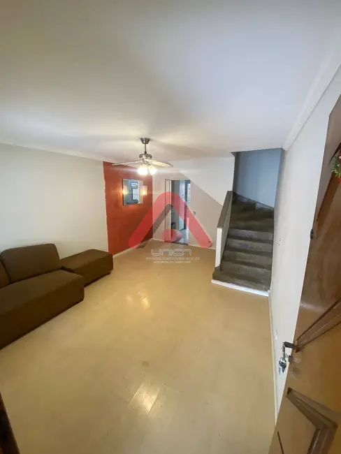 Casa com 2 quartos para alugar, 120m2 em Freguesia do Ó, São Paulo - SP - imagem 5 Foto 5 de Casa com 2 quartos para alugar, 120m2 em Freguesia do Ó, São Paulo - SP