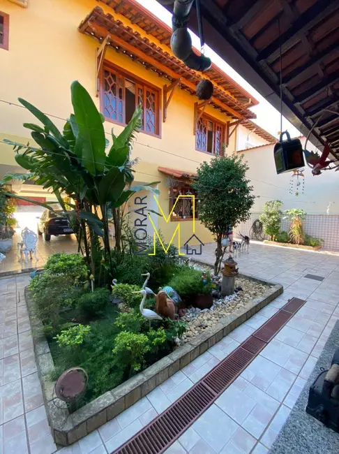 Foto 2 de Casa com 4 quartos à venda, 360m2 em Santa Branca, Belo Horizonte - MG