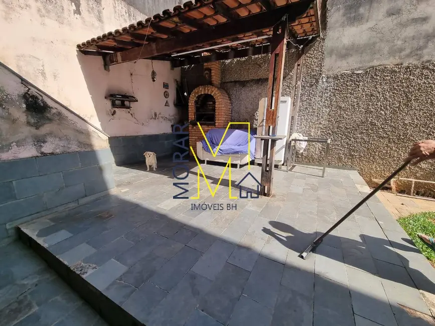 Foto 2 de Casa com 3 quartos à venda, 360m2 em Santa Amélia, Belo Horizonte - MG