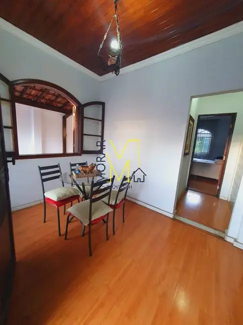 Casa com 4 quartos à venda, 360m2 em Rio Branco, Belo Horizonte - MG - imagem 8 Foto 8 de Casa com 4 quartos à venda, 360m2 em Rio Branco, Belo Horizonte - MG